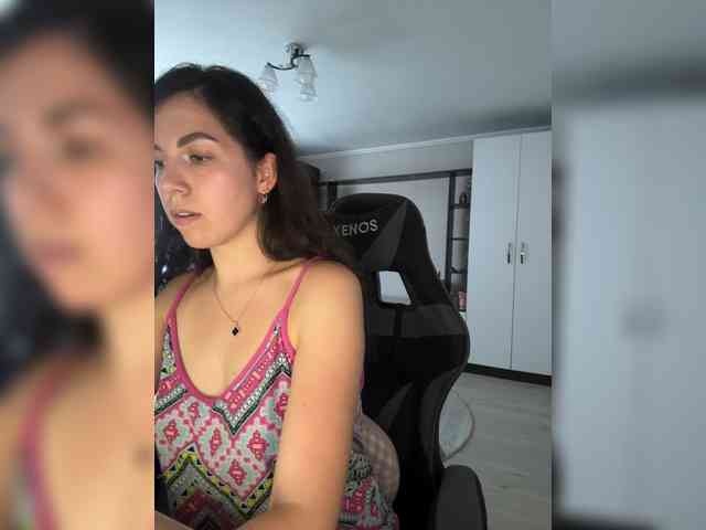 Vika19981 webcam