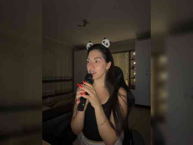 Vika19981 webcam