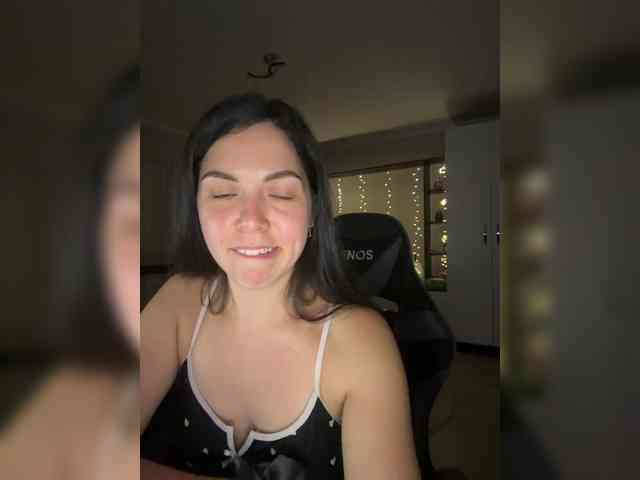 Vika19981 webcam