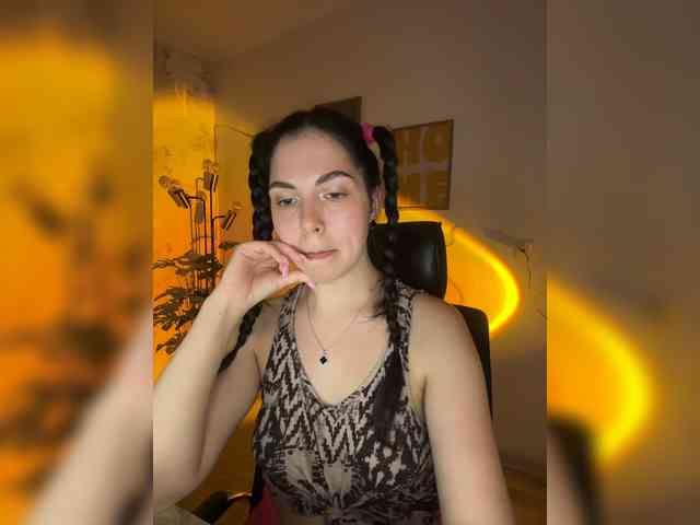 Vika19981 webcam