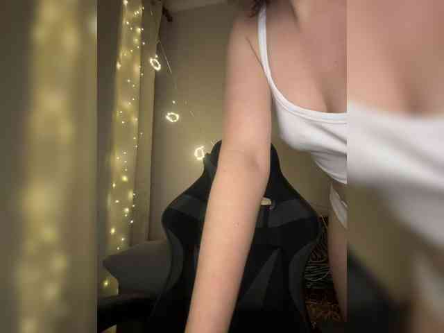 Vika19981 webcam