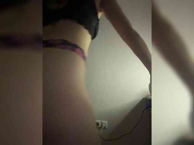 Vika19981 webcam