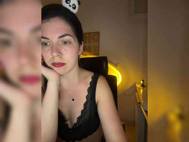 Vika19981 webcam