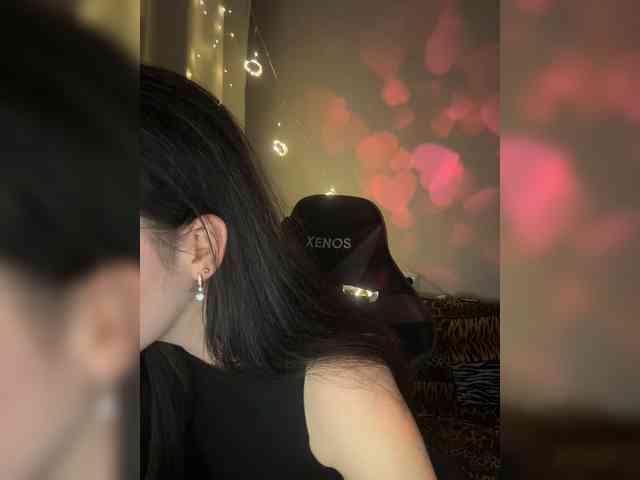 Vika19981 webcam