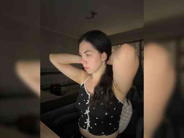 Vika19981 webcam