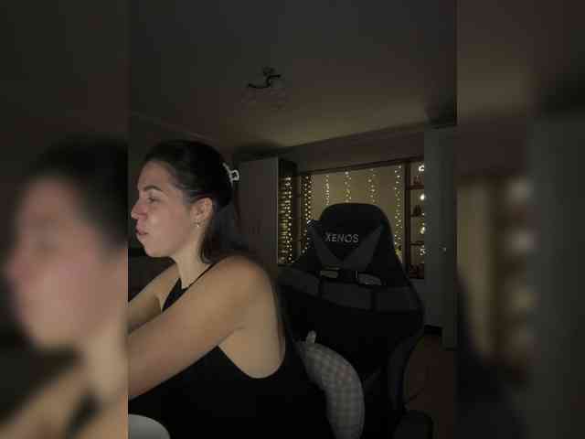Vika19981 webcam