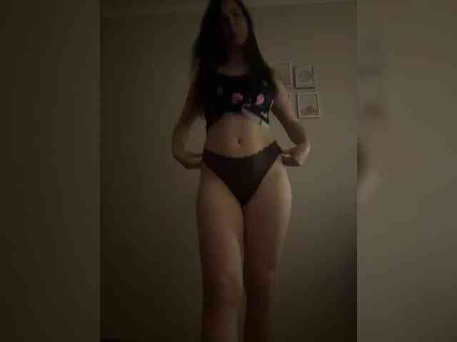 Vika19981 webcam