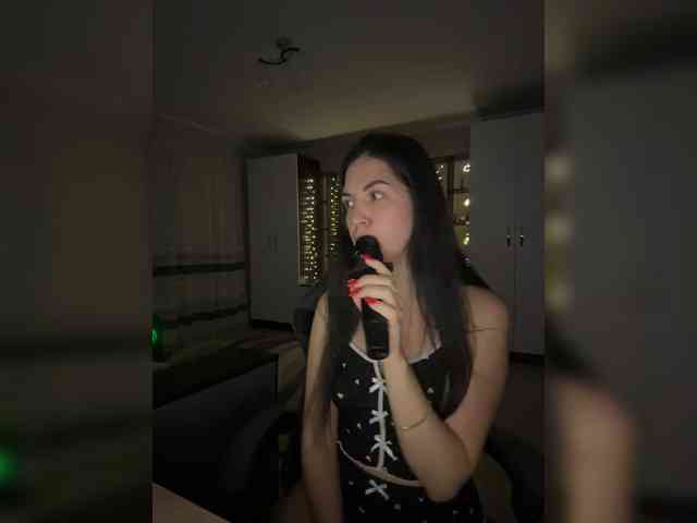 Vika19981 webcam