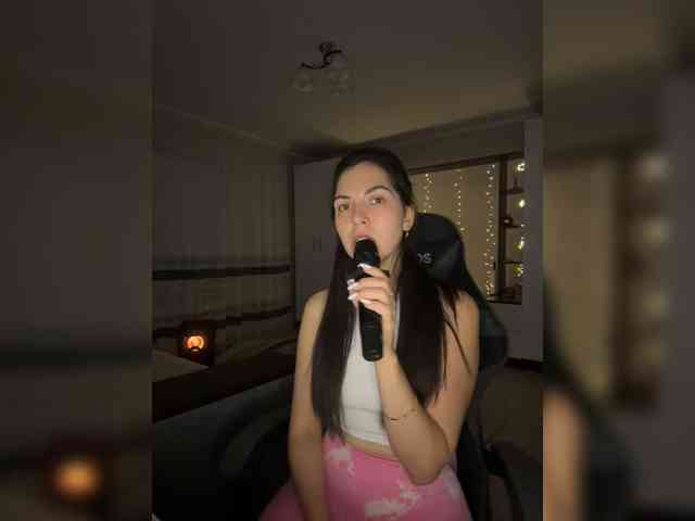 Vika19981 webcam