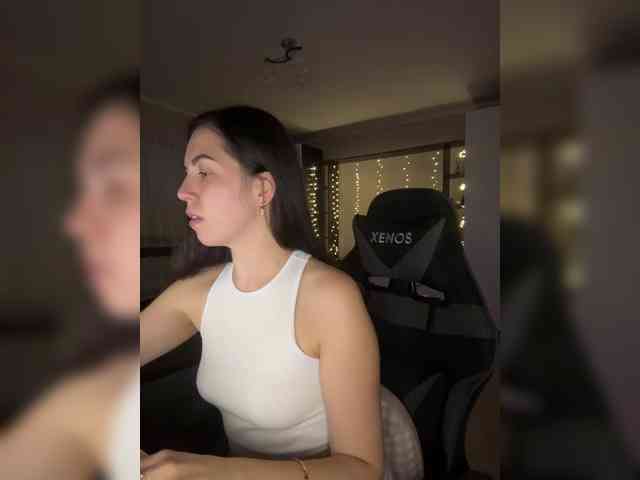 Vika19981 webcam