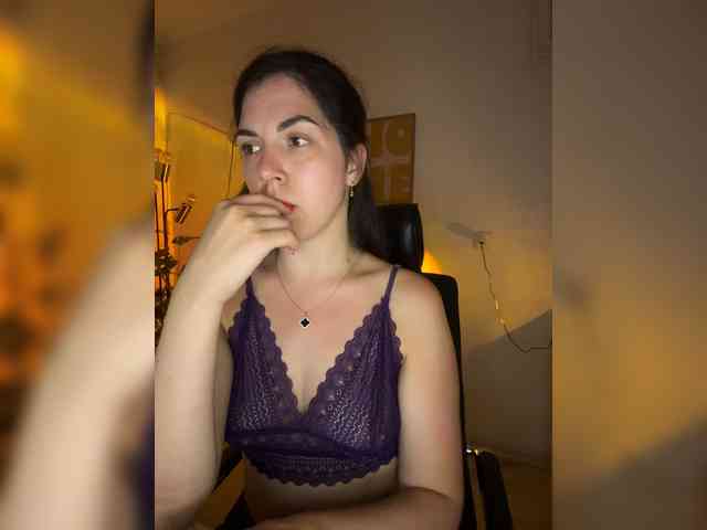 Vika19981 webcam
