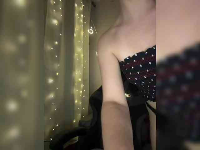 Vika19981 webcam