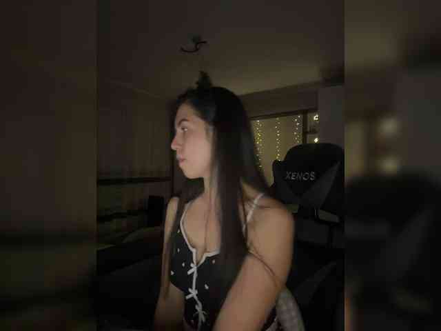Vika19981 webcam