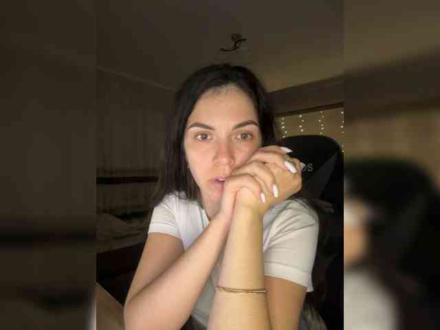 Vika19981 webcam