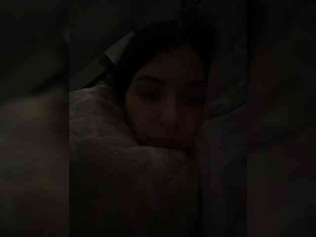 Vika19981 webcam