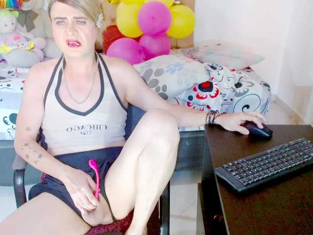 dolldirtyxxx live webcam show
