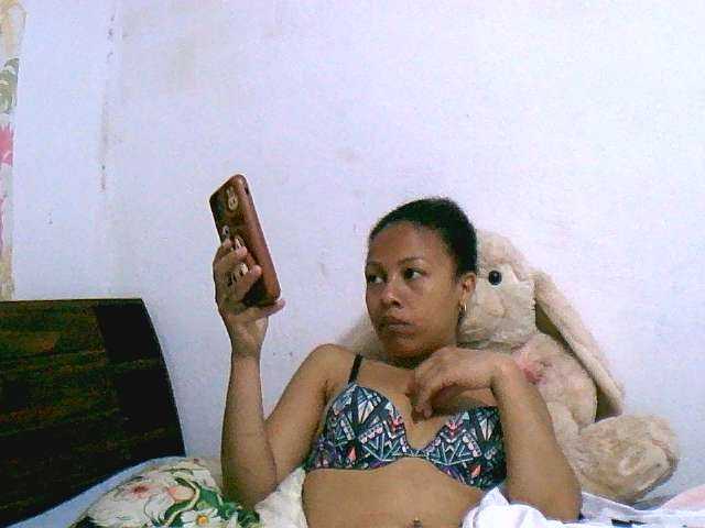 Lisa47 live cam on BongaCams