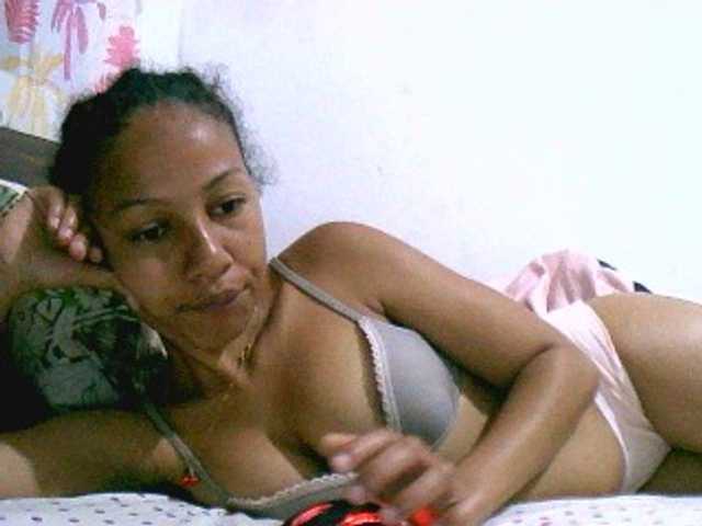 Lisa47 live cam on BongaCams
