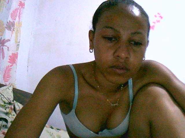 Lisa47 live cam on BongaCams