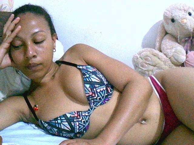 Lisa47 live cam preview