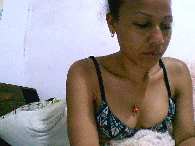 Lisa47 live cam preview