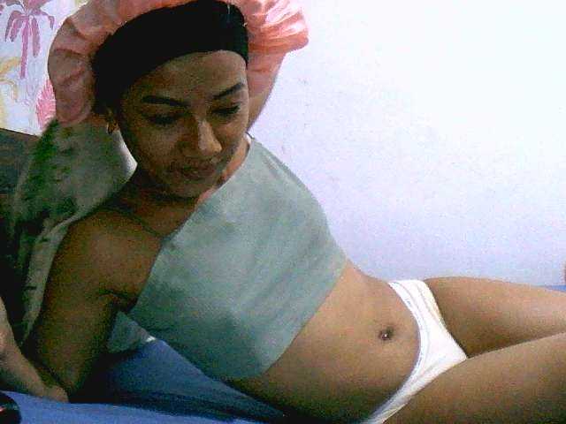 Lisa47 live cam on BongaCams