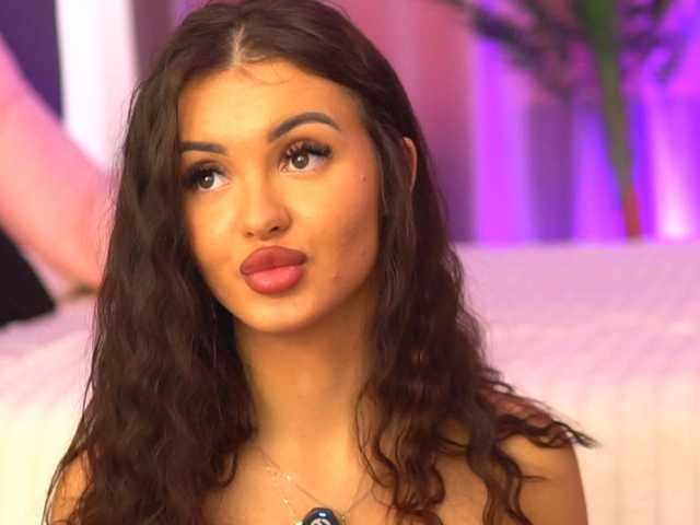 LilaRosie live cam on BongaCams