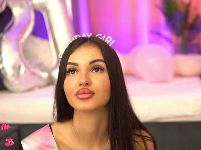 LilaRosie live cam on BongaCams