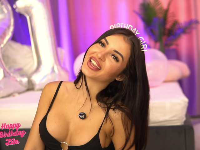 LilaRosie live cam on BongaCams