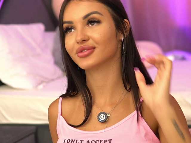 LilaRosie live cam on BongaCams
