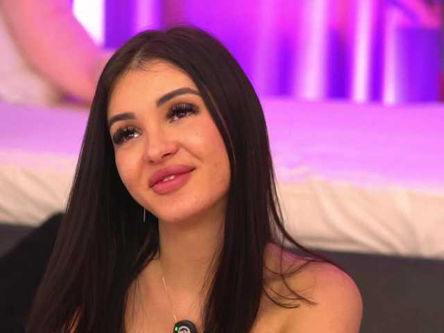 LilaRosie's BongaCams show and profile