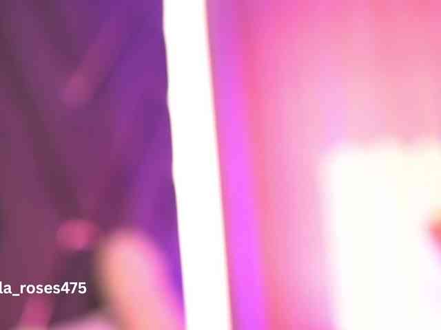 LilaRosie webcam