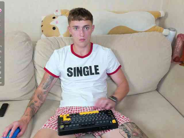 crazybottom24