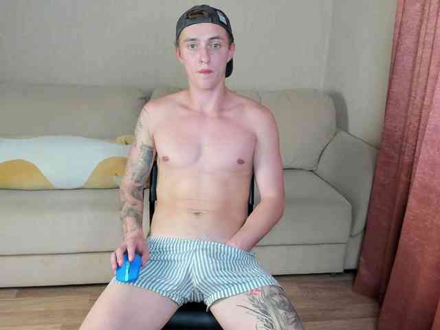 crazybottom24