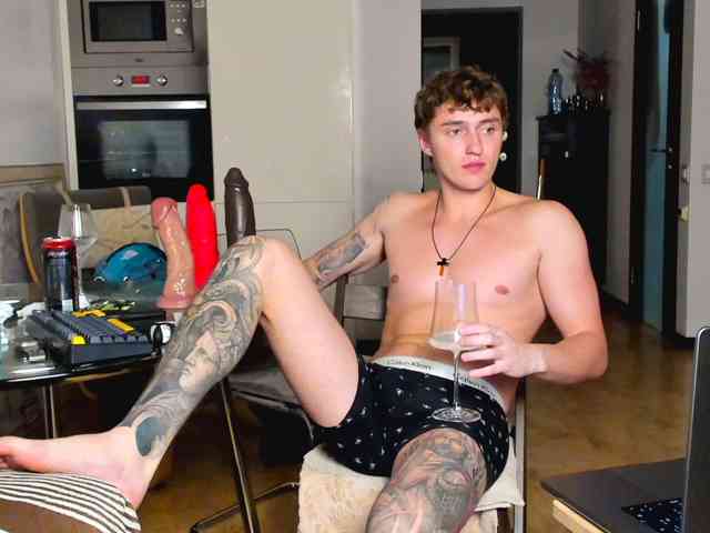 crazybottom24