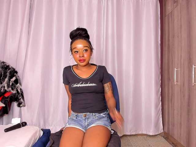 sweetlydia live cam on BongaCams
