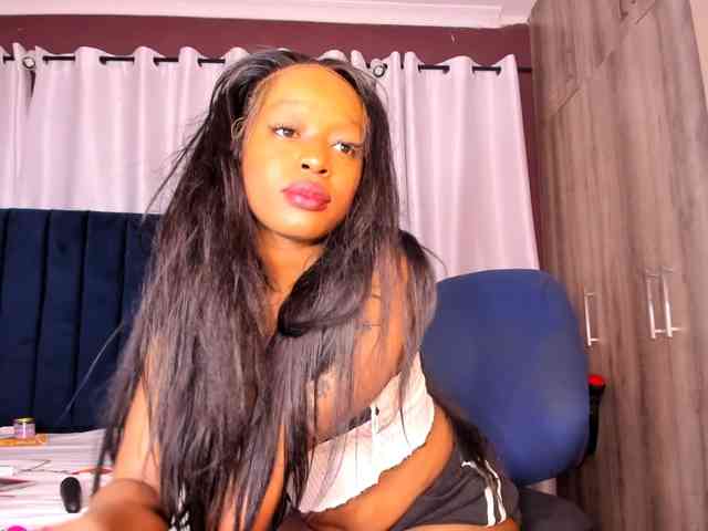 sweetlydia webcam