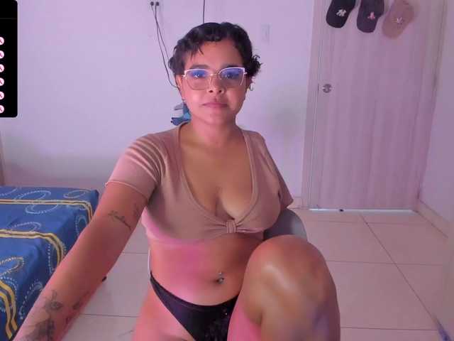 Tatiana25 live webcam show
