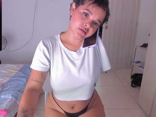 Tatiana25 live cam on BongaCams