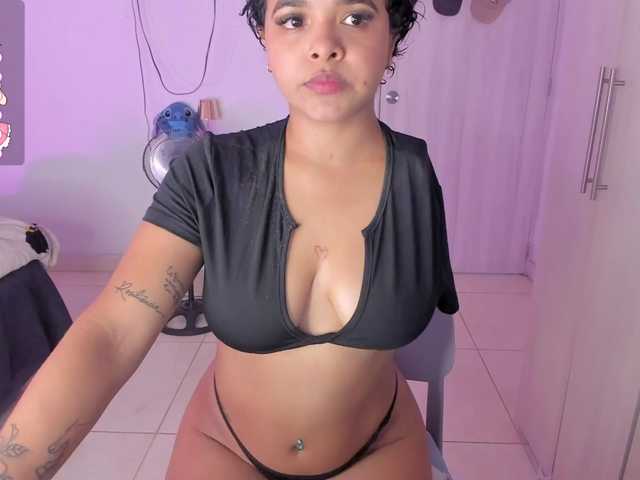 Tatiana25 live cam