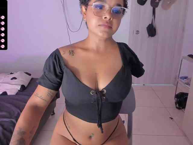 Tatiana25 webcam
