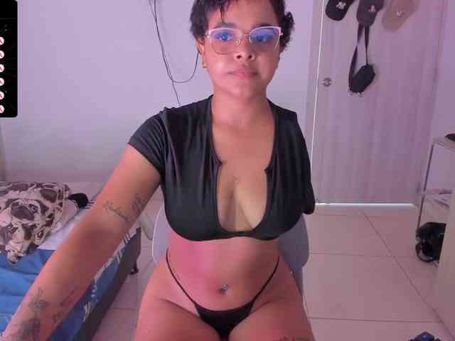 Tatiana25 webcam