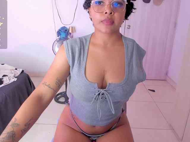 Tatiana25 webcam