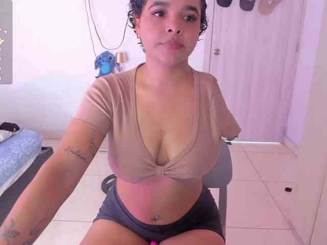 Tatiana25 webcam