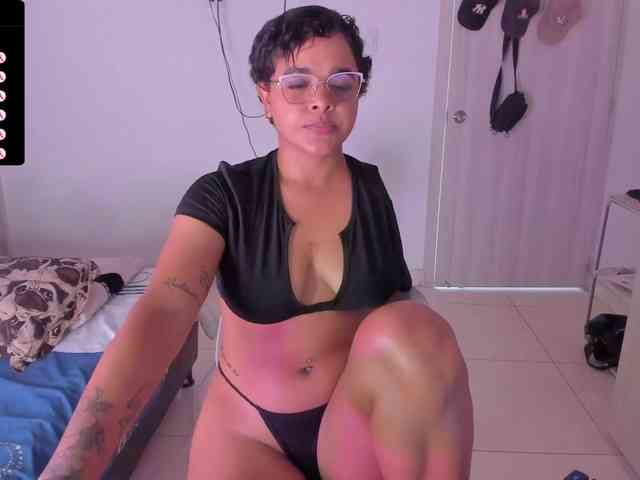 Tatiana25 webcam