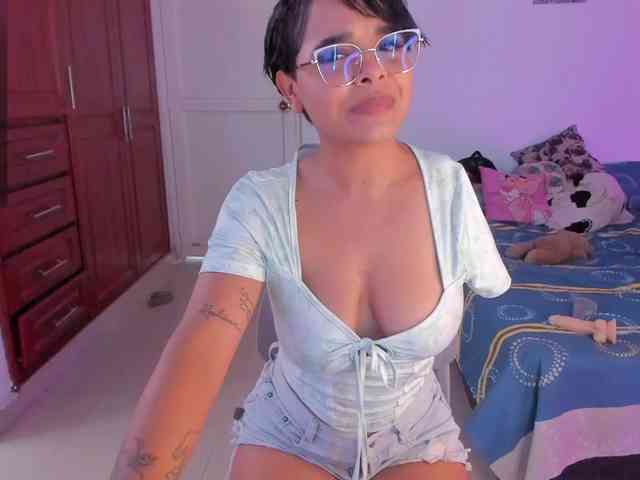 Tatiana25 webcam