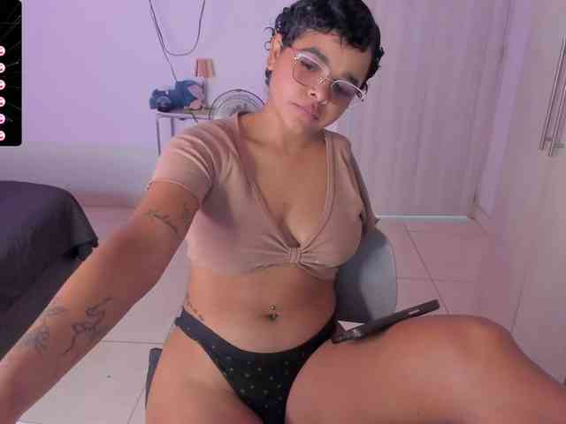 Tatiana25 webcam