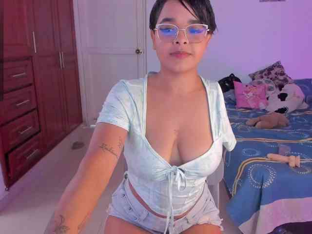 Tatiana25 webcam