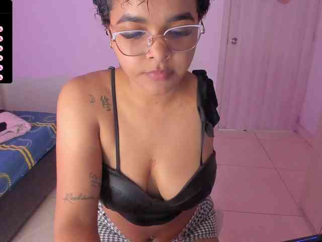 Tatiana25 Live Webcam on BongaCams