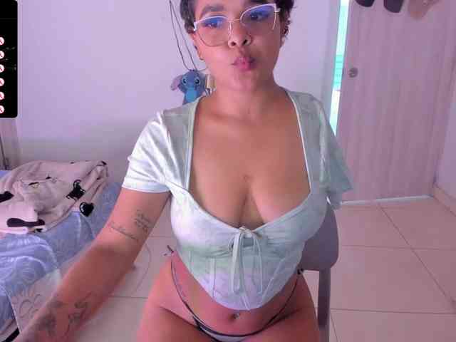 Tatiana25 webcam